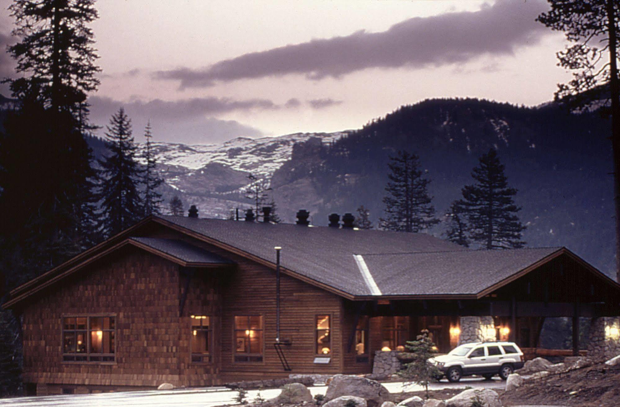 Wuksachi Lodge Badger Екстер'єр фото